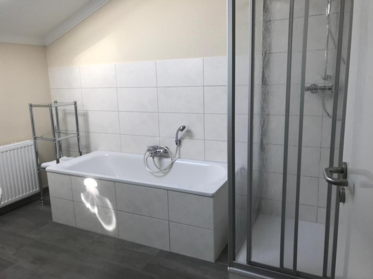 Ferienwohnung Aronia Warlow Zewnętrze zdjęcie
