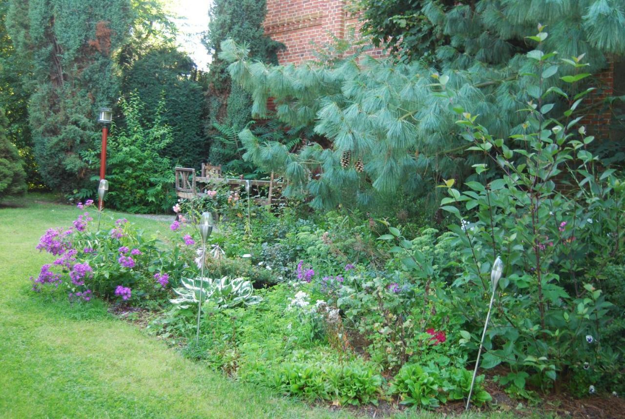 Ferienwohnung Aronia Warlow Zewnętrze zdjęcie